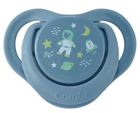 日本Combi 睡眠安撫奶嘴(連防塵蓋)-S碼 太空人